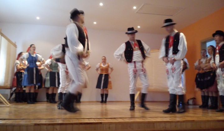 Október - mesiac úcty k starším. 19.10.2014